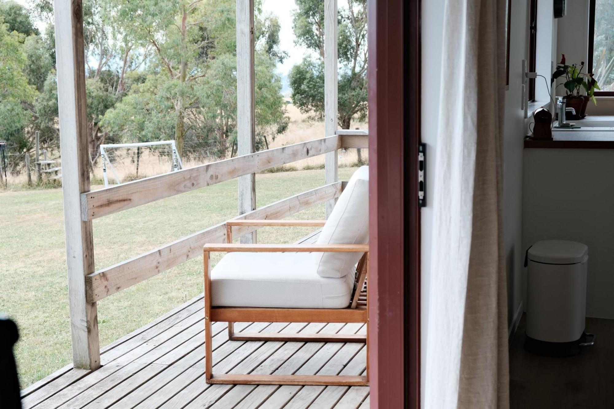A Cabin With A Big View, Comfort And Tranquility, Close To Vines Мартинбъро Екстериор снимка